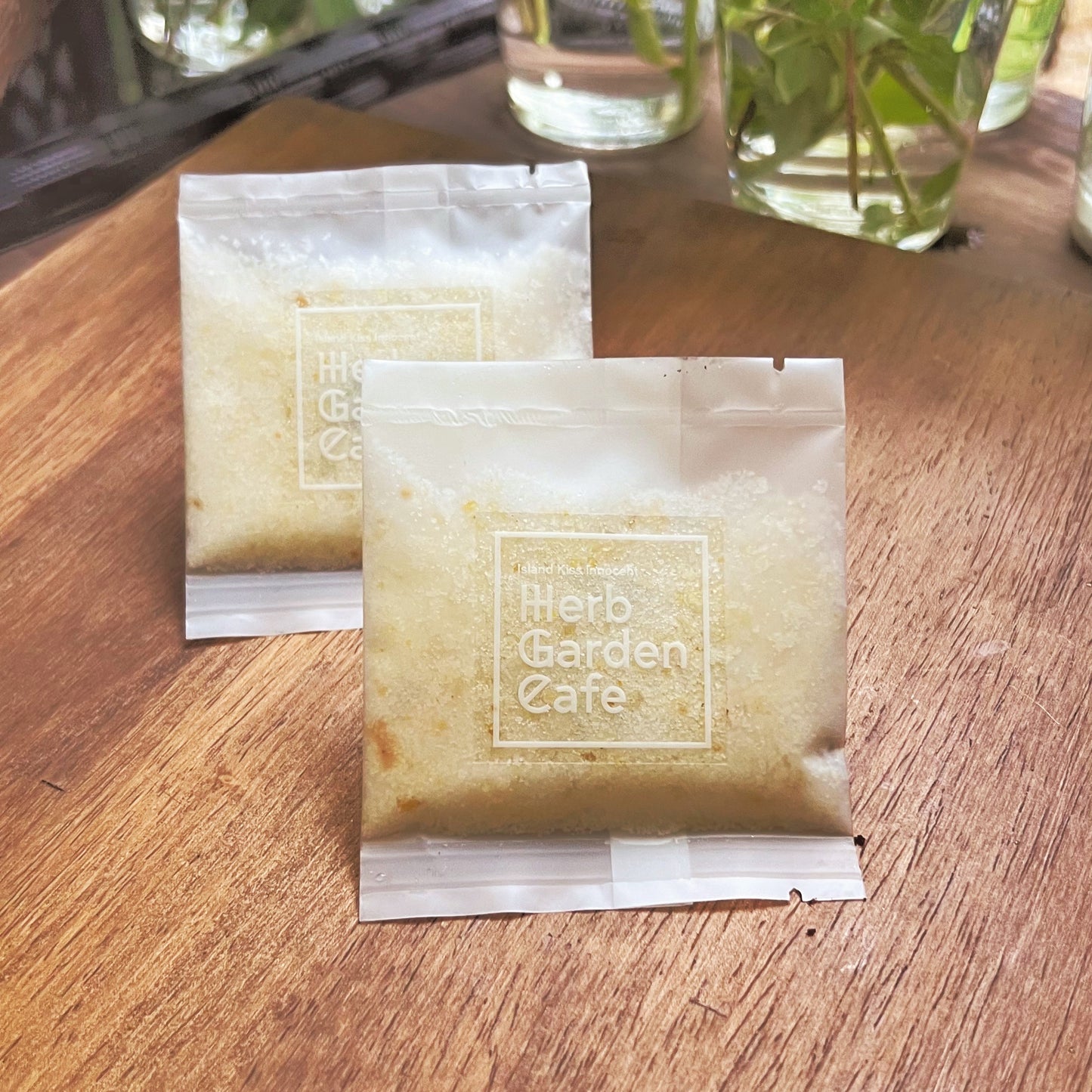 【人気商品！】お料理に使いやすい、便利なハーブソルトセット(2個セット）